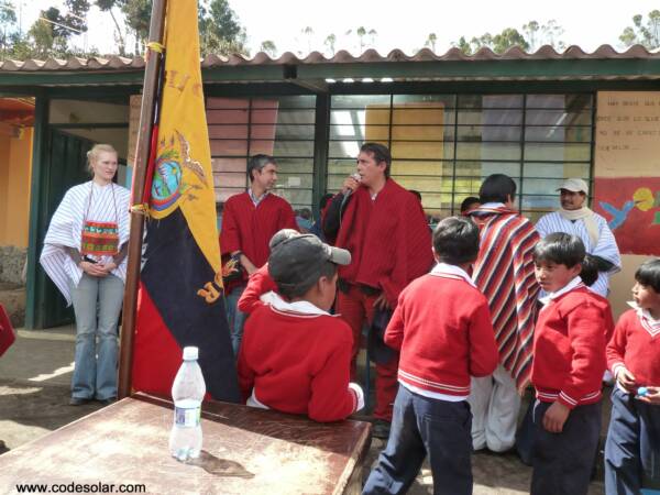 Aino Heikkinen de Finnish Children Youth Foundation Beto Salazar y Carlos Albiño de Fundación Esquel