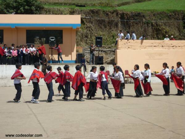 Baile tipico parte de la presentacion